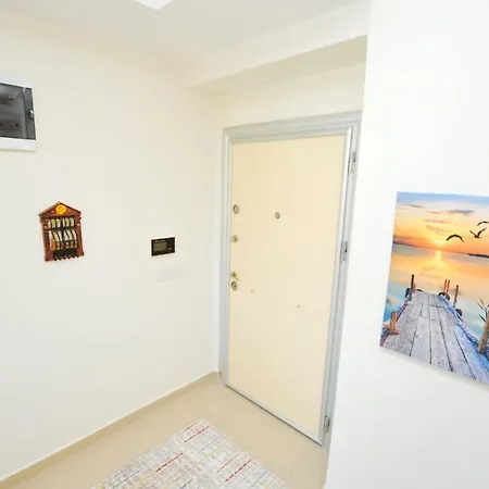 Ultra Lux Guitar Daire Apartmán
